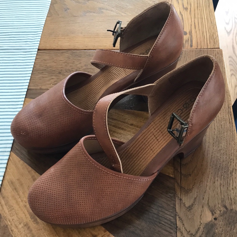 BOC Gia Heeled Clogs Size 11 Like New with Original Box